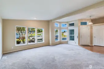 Huge living room with lots of windows - light & bright!