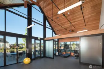 Ovation at Oak Tree Community