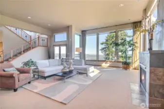 Spacious Great Room