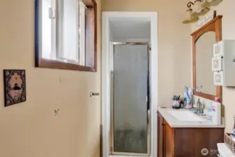 Primary Suite Bathroom