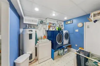 Laundry Room - Level 2
