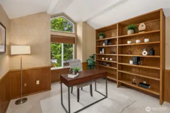 Bedroom #4 or use as den/office