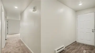 Beautifully updated condo in a highly convenient Lea Hill location!