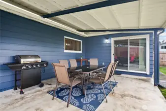 Back patio is covered for year-round enjoyment.