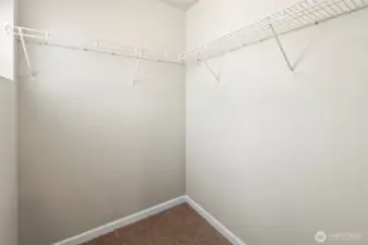Another walk in closet