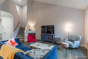 Large open living   room and high vaulted ceilings