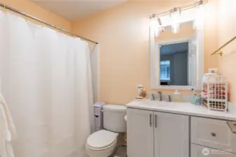 Main full bathroom upstairs