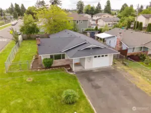 Drone shot of this meticulously maintained home.