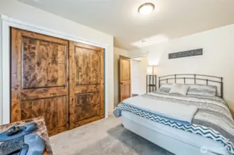 2nd Bedroom