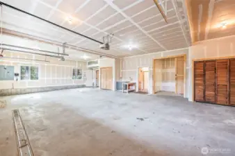 3 Bay Garage