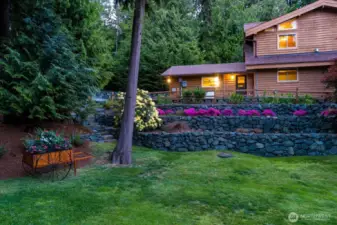 The grounds are stunning with mature PNW flowering specimens everywhere.