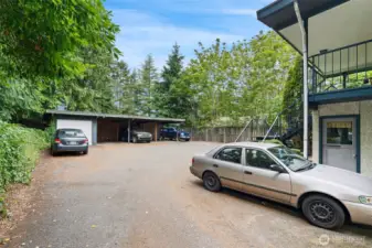 3 units have long-term happy tenants.