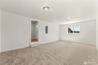 Bonus room angle 2