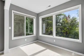 Primary suite sitting area