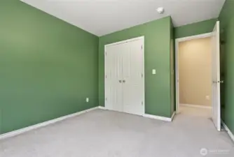 3rd bedroom closet
