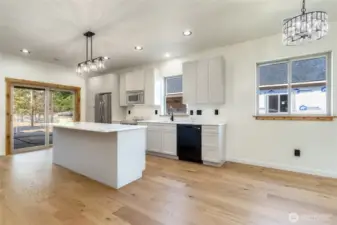 Kitchen (Virtually Staged)