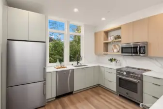 Photo from 1615-B with similar finishes and floor plan