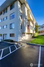 Zero entry from south side