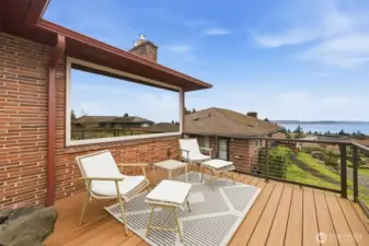 Watch ferries pass, hear the foghorns, and enjoy quintessential PNW vibes