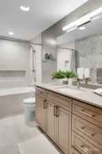 Full bath for guests