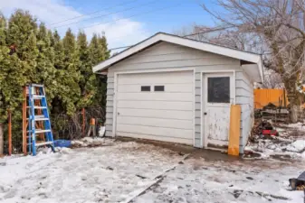 storage shed in rear yard