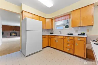 nice and bright kitchen