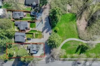 Bird's-Eye view drone shot, Lot dimensions shown approximate