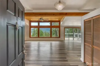 Entry to living room and kitchen.