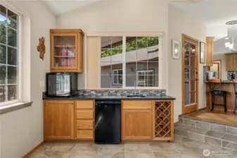 wet bar