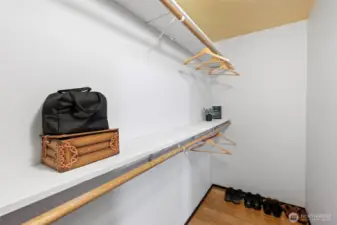 Large walk-In closet