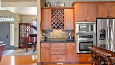 Second Oven, Wine Rack