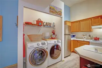 laundry/extra storage space