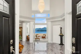 vaulted ceiling entry