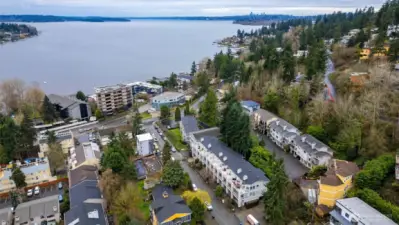 Bay View Estates 2 blocks from Juanita Beach Park