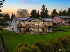 This beautiful home with its stunning views are ready for its new owners to come and make it their own.