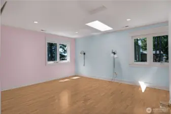 Upstairs to principal bedroom.