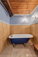 Relax in the clawfoot tub after a day at the lake, (showers available too)