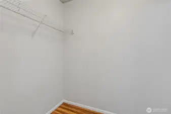 Walk-in closet