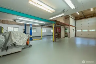 Shop has hydronic heated floors.