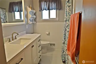 Main Bathroom