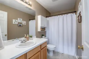 Upper level full, hall bath.