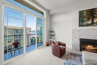 Enjoy the view of the sound from your living room or from one of the two access points to your deck.