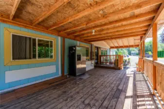 Large Covered Front Porch and Deck