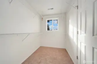 Owner's Suite Bedroom - Walk-in Closet