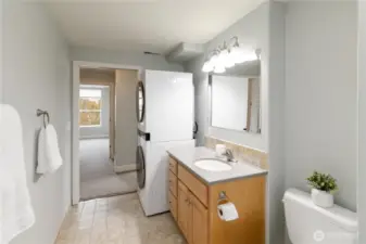 Main Full Bath with Laundry