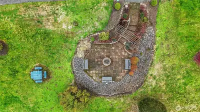 Shared Outside Space by Cowlitz River