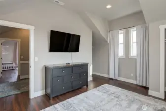 3rd bedroom upstairs