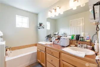5 Piece Master Bedroom