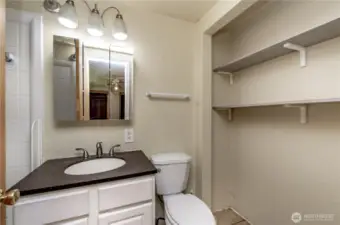 Primary Bedrooms, bathroom