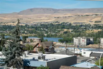 City, Mountain, and River Views From Dining Room